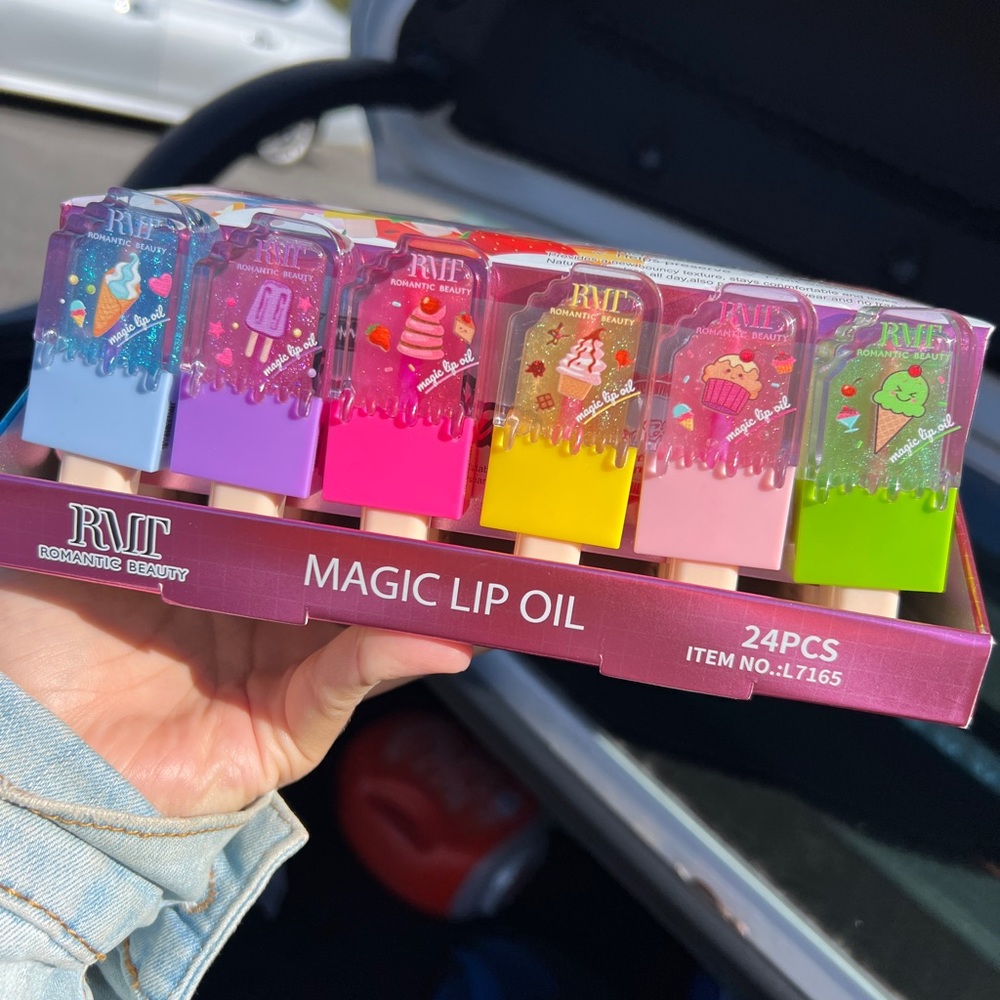 Magic lip oil ice bar 🍭